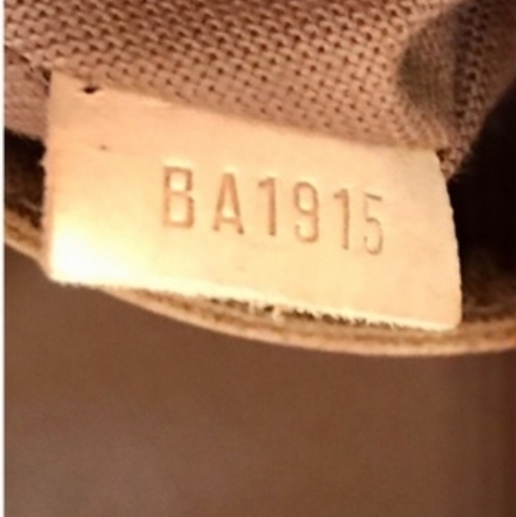 ***Sold on Mercari***Louis-vuitton - Picture 12 of 15